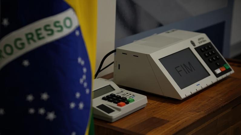 Flávio amplia intenção de votos contra Lula, diz pesquisa GERP