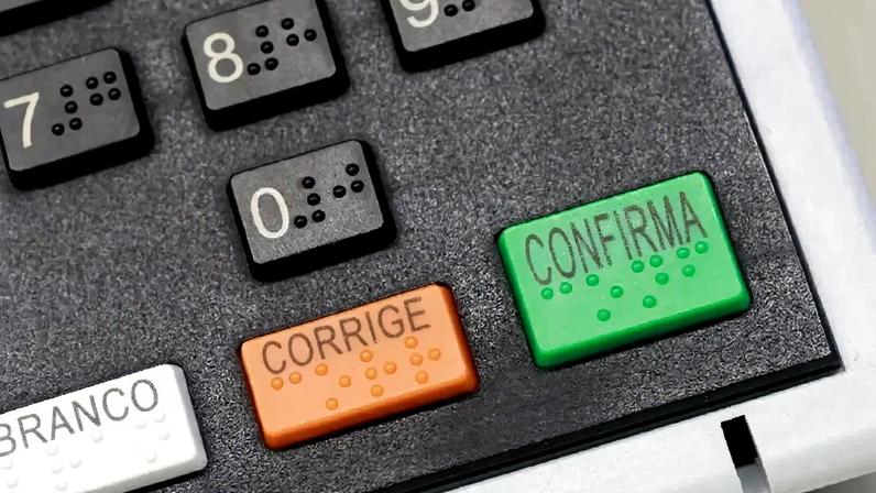 Teclado da urna eletrônica utilizada nas eleições brasileiras (Antonio Augusto/TSE)