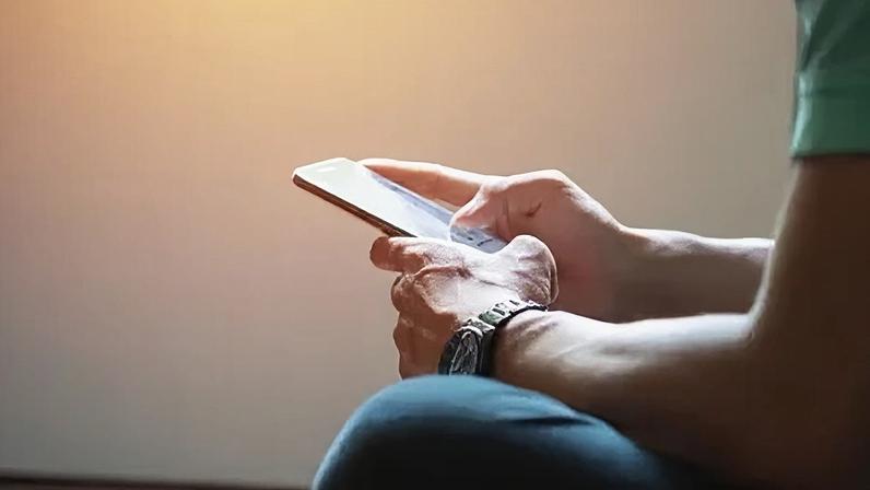Vício em celular: 5 dicas para reduzir o uso da tela