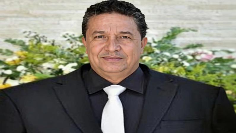Vereador Carlinhos passa mal, é levado ao hospital e morre em Goiás