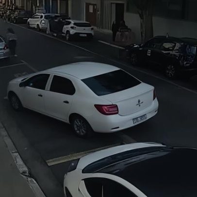 Vídeo mostra dupla que atirou em tenente momentos antes do crime