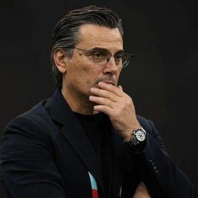 Técnico da Turquia justifica derrota na Copa por sorte e zagueiros altos