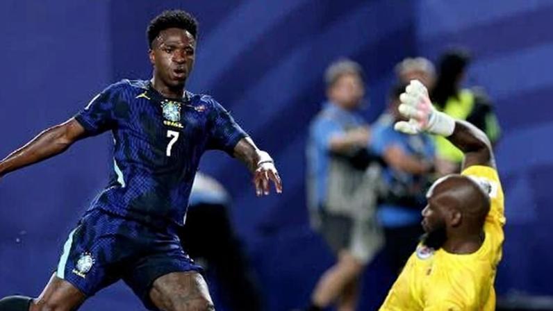 Vini Jr deslocou o goleiro e marcou durante Brasil x Haiti, duelo da Copa do Mundo