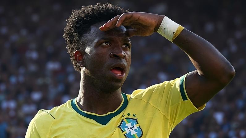 Vini Jr festeja gol do Brasil x Marrocos, confronto da Copa do Mundo