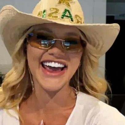 Virginia chega cedo ao estádio para curtir camarote de luxo