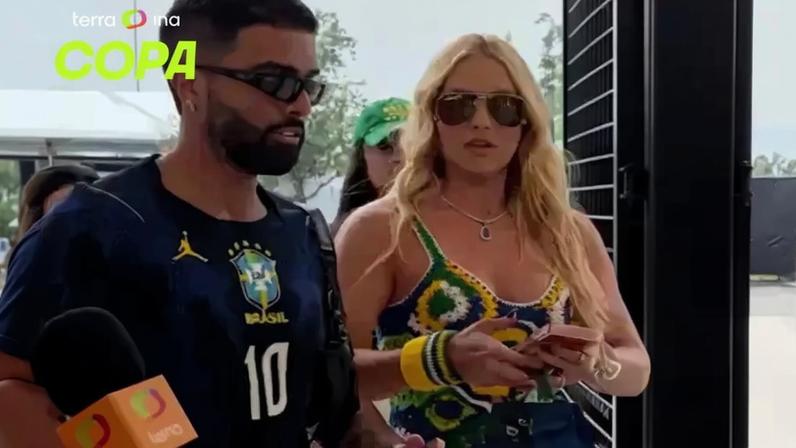 Relógio de R$ 2 milhões atrapalha entrada VIP de Virginia em Miami