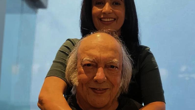 "Linda para encontrar com ele": viúva de Erasmo Carlos comove web