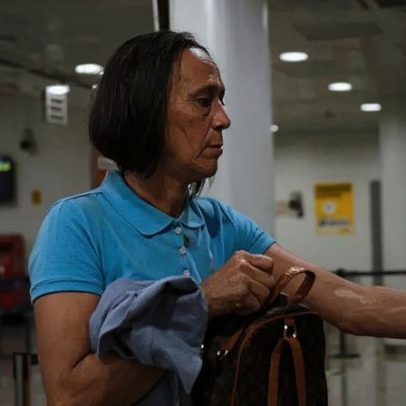 Mãe do goleiro Vozinha viaja para obter visto de entrada nos EUA