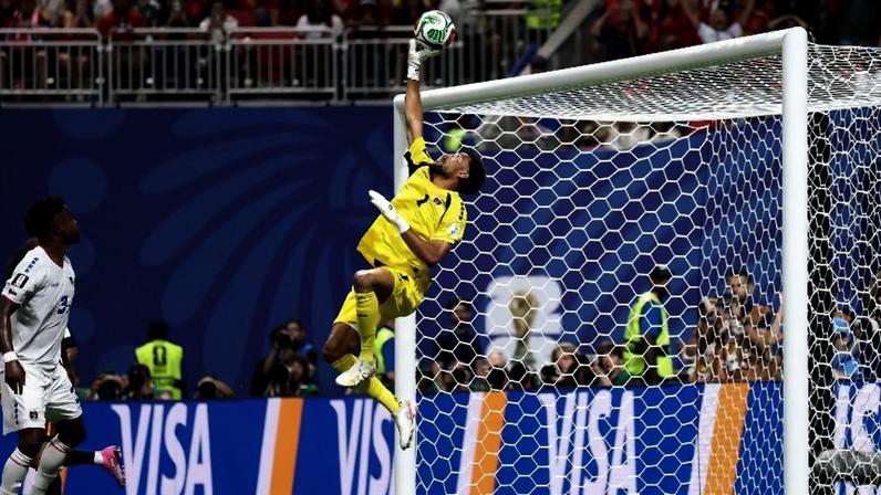 Vozinha, de Cabo Verde, em jogo contra a Espanha pela Copa do Mundo