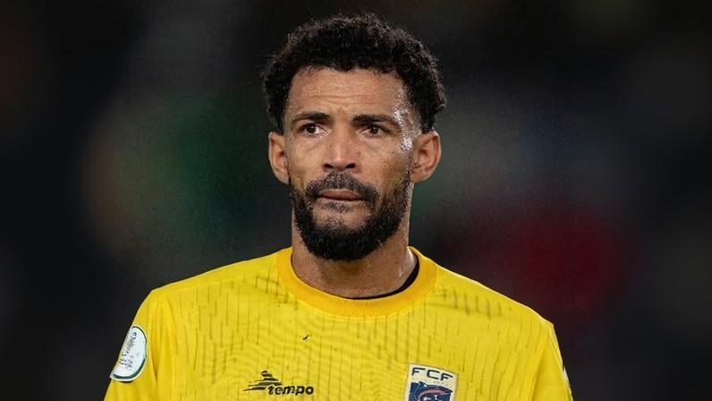 Vozinha em ação durante jogo entre Cabo Verde e Gana
