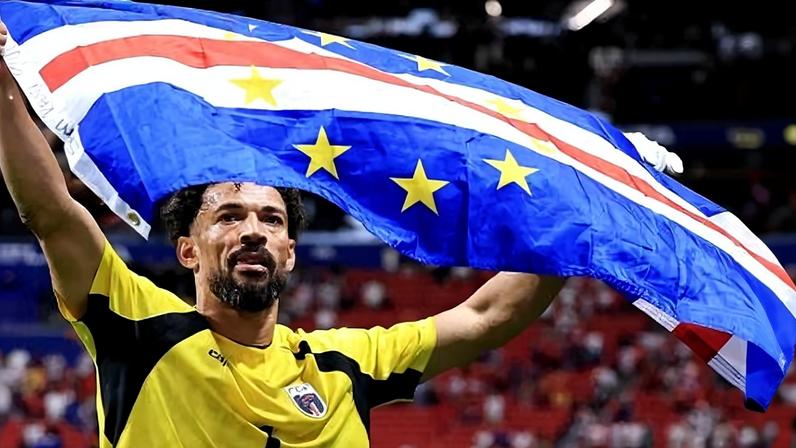 Vozinha, goleiro de Cabo Verde, brilhou no empate com a Espanha