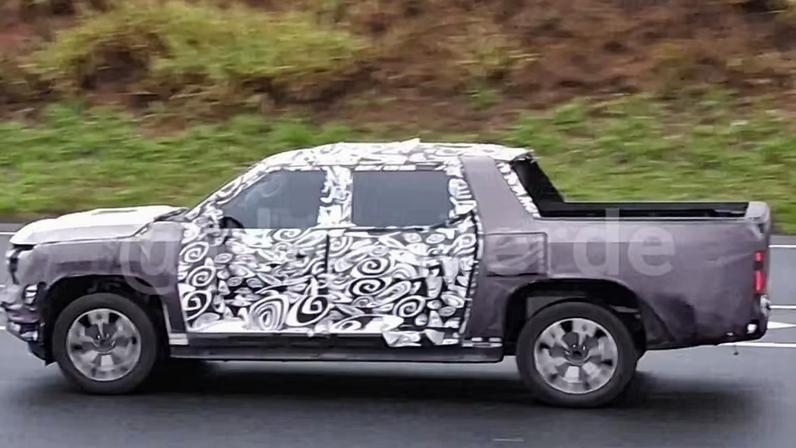 Nova Volkswagen Amarok 2027 em testes — Foto: Reprodução/Marcelo Sicoli via @placaverde
