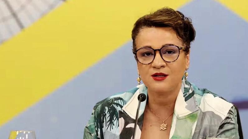 Tarciana Medeiros, presidente do Banco do Brasil, assumiu o compromisso de doar capacetes para as primeiras mulheres que financiarem moto pela linha de crédito Move Motos