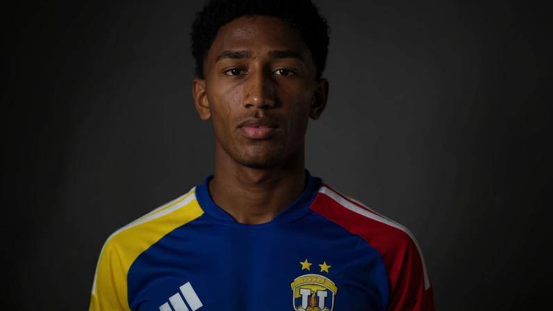 O jogador Yimvert Berroterán morreu nos terremotos da Venezuela — Foto: Divulgação