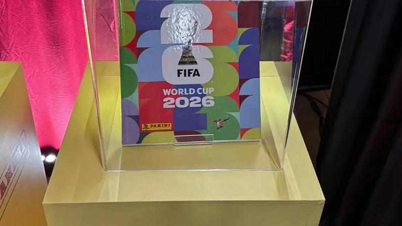 A distribuição dos álbuns da Copa do Mundo pelo Metrô é feita em parceria com a Panini