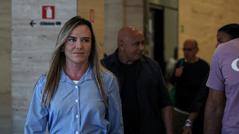 Celina Leão deixa Hospital Santa Lúcia após internação