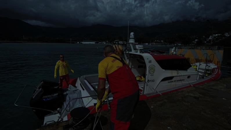 Corpo de homem é encontrado no mar do Litoral Norte. — Foto: Prefeitura de Ilhabela