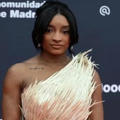 Simone Biles relata grave susto de saúde e recuperação em casa