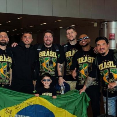 Caravana de Neymar parte com familiares e amigos rumo à Copa