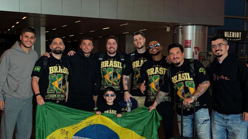 Amigos e familiares de Neymar viajam em peso para a Copa do Mundo — Foto: Reprodução