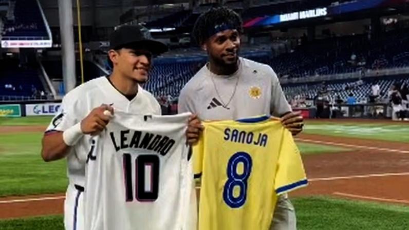 Seleção de Curaçao vai a jogo de beisebol nos Estados Unidos — Foto: Reprodução