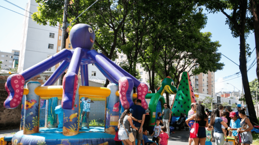 Rua é Nossa brinquedo inflável infantil