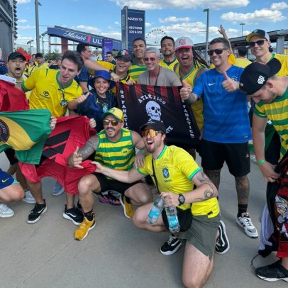 Odair Hellmann é exaltado por torcedores na estreia do Brasil na Copa