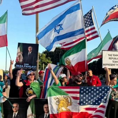 Iranianos nos EUA vão ao CT protestar no primeiro treino da seleção