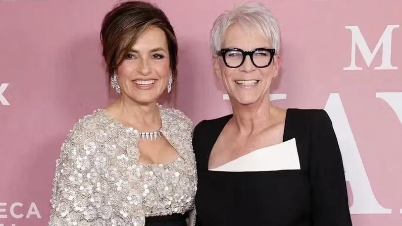 Mariska Hargitay e Jamie Lee Curtis — Foto: GettyImages