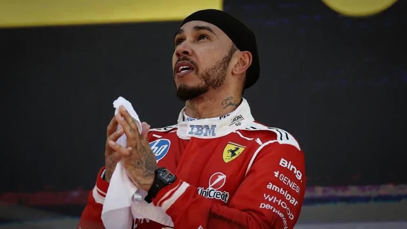 Hamilton elogiou o trabalho da Ferrari e destacou as iniciativas da equipe para reduzir a diferença de desempenho na Fórmula 1.