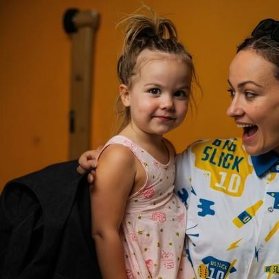 Olivia Wilde sofre críticas ao namoro com Harry Styles após fim com Sudeikis