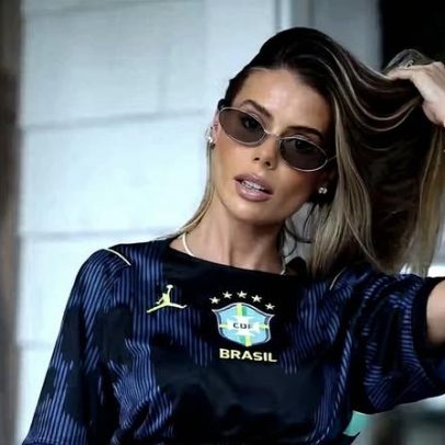 Carol Cabrino usa camisa da seleção e jeans para jogo contra o Haiti