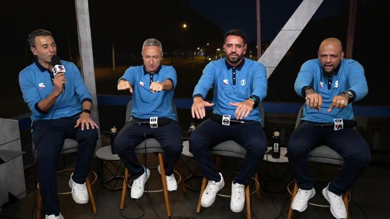 Paulo Nunes, Renato Augusto e Felipe Melo imitam remada da Noruega no Seleção Copa — Foto: Reprodução / sportv