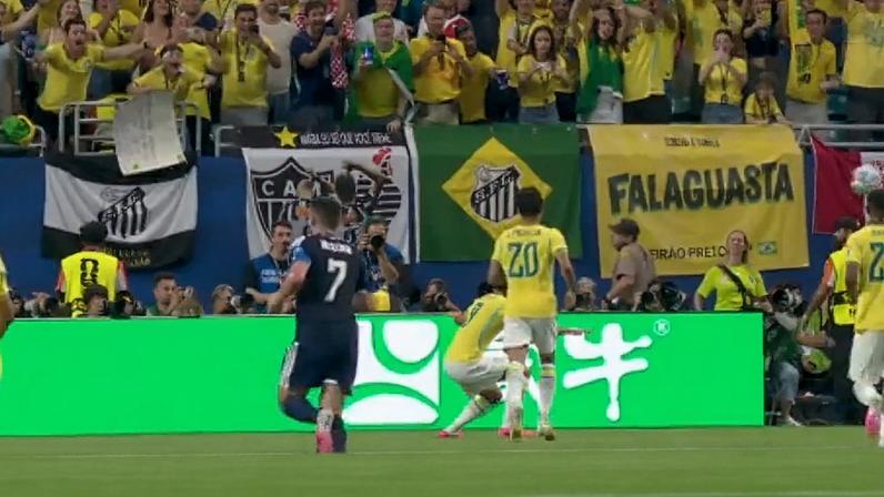 SHOW DE VINI! Veja os dois gols de Vinícius Jr. contra a Escócia