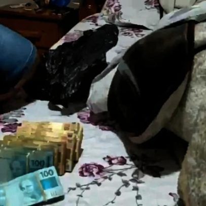 Polícia encontra R$ 65 mil em saco de lixo durante operação contra PCC