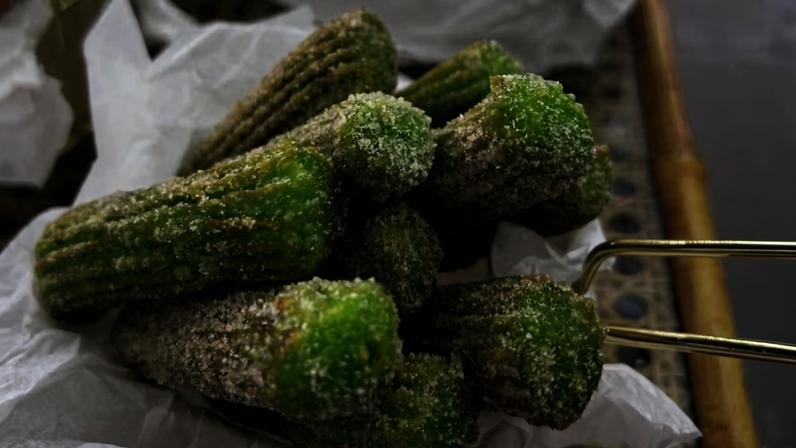 Churros da Copa: verde e amarelos — Foto: Daniela Meira/Globo