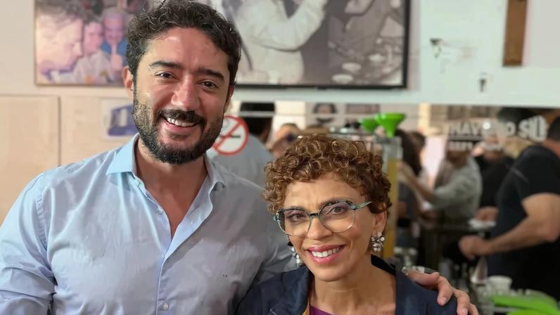 Marília ignora pressão do PT em Minas e chama Gabriel de "governador"