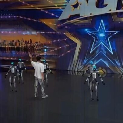 Robôs humanoides dançam ao som de Lady Gaga e impressionam jurados