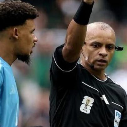 Técnico sul-africano critica arbitragem brasileira: não foi justo