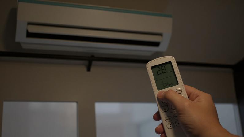A seguir, confira um guia para conhecer mais sobre a função escondida que pode ser bastante útil durante o inverno. — Foto: Reprodução/Freepik