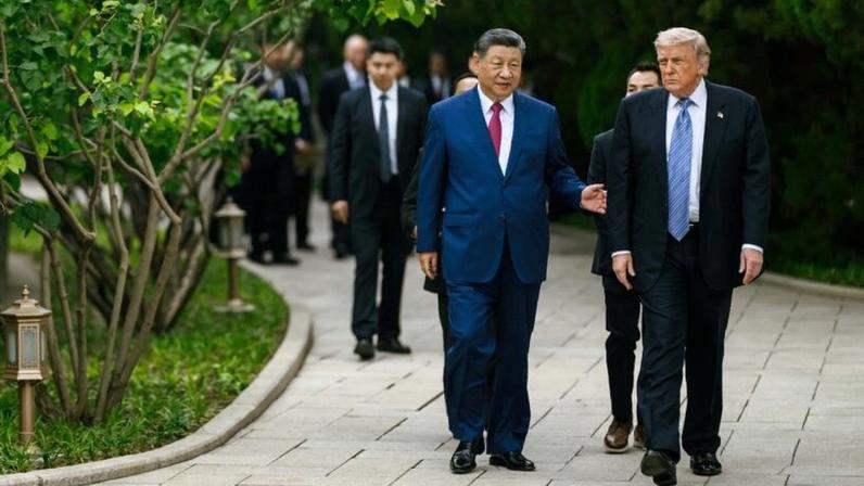 No relatório, China critica algumas ações adotadas pelos EUA, mas sem citar o país diretamente; na imagem, o presidente da China, Xi Jinping, ao lado do presidente dos EUA, Donald Trump