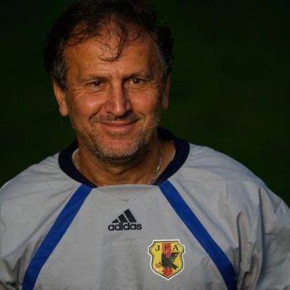 Japão teve Zico como técnico no único duelo contra o Brasil em Copas