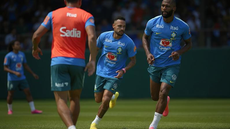 Neymar e Igor Thiago podem jogar nesse domingo (Rafael Ribeiro/CBF,Nelson Terme/CBF/Divulgação)