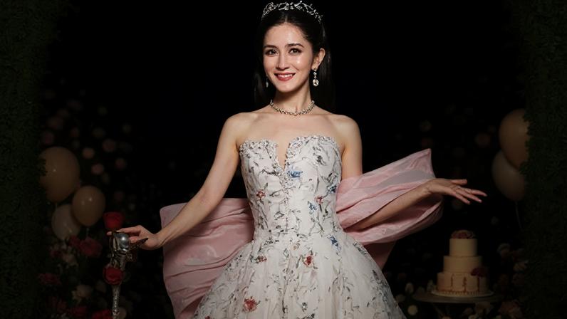 Internet chinesa protesta contra cantora por mau canto e show é cancelado