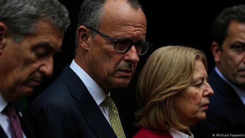 Merz entre os líderes da coalizão de governo: "Vontade de conduzir a Alemanha rumo ao futuro"