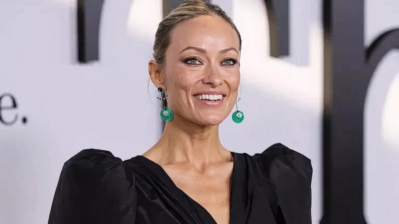Olivia Wilde afirmou que a Geração Z tem fortalecido a experiência nos cinemas ao valorizar filmes autorais e impulsionar as bilheterias