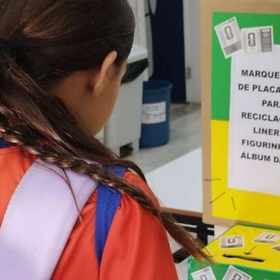 Escolas mobilizam alunos para reciclar lixo invisível das figurinhas da Copa