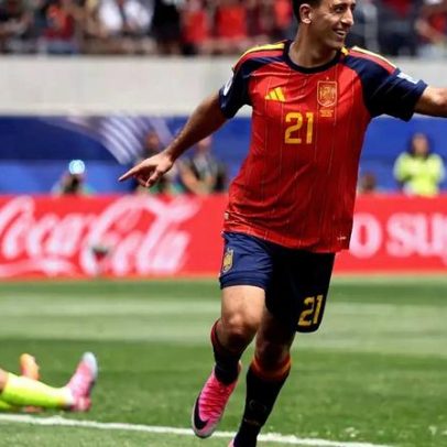 Oyarzábal comanda vitória da Espanha e empata com Vini Jr. na artilharia da Copa do Mundo