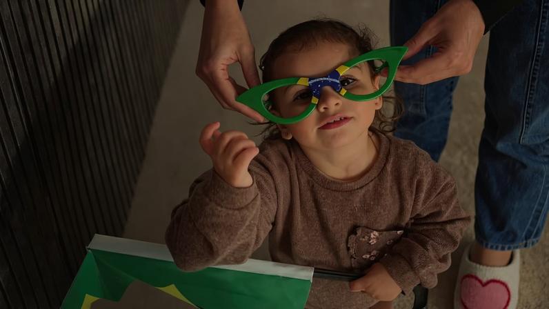 Filha de Neymar e Amanda Kimberlly ganha festa de 2 anos e homenagem de avó: 'Mesmo de longe'