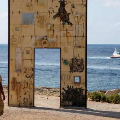 Em Lampedusa, Leão XIV cobra ação europeia pela proteção de migrantes